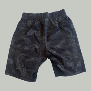 Lululemon Men’s Surge Shorts (Linerless) – Black Brush Print
